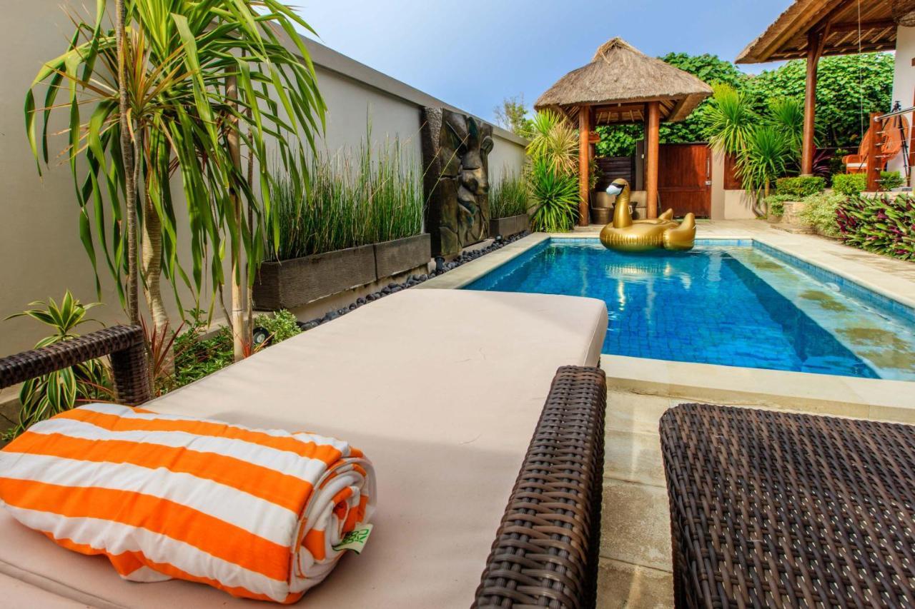 Villa Agung Нуса Лембонган Екстериор снимка
